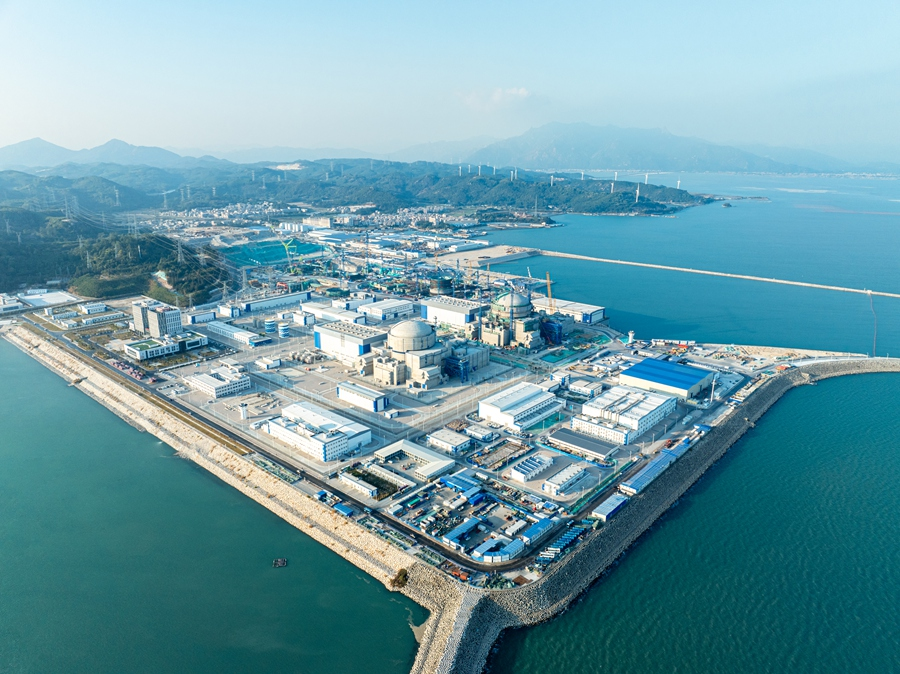 漳州核電基地是我國“華龍一號”批量化建設(shè)的始發(fā)地，也是目前全球最大的“華龍一號”核電基地。中核國電漳州能源供圖