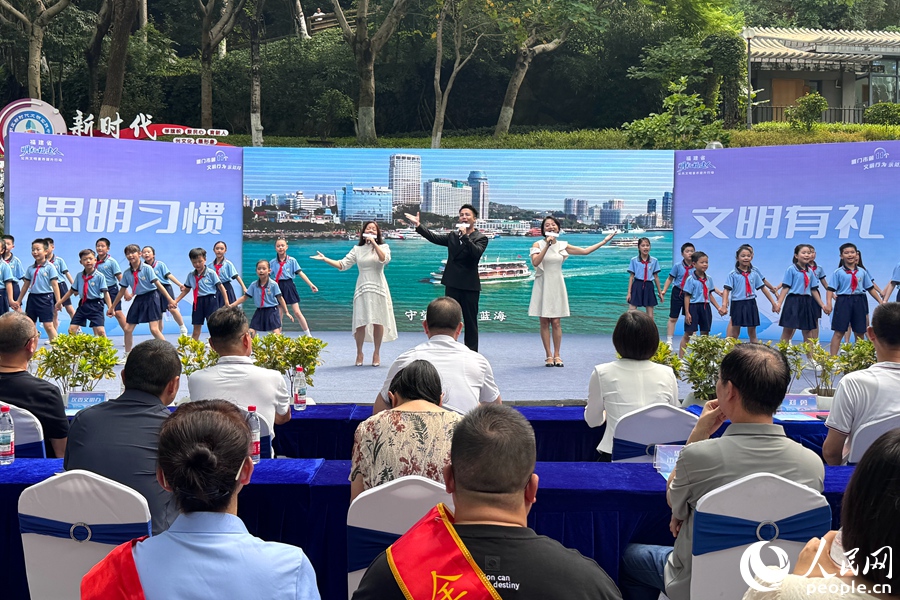 活動(dòng)現(xiàn)場(chǎng)。實(shí)習(xí)生 楊雯琳攝